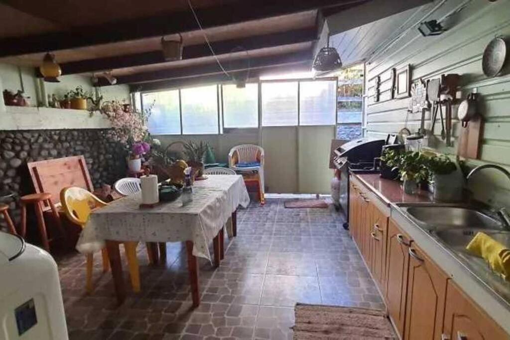 Amplia Y Acogedora Casa En El Centro De La Ciudad *